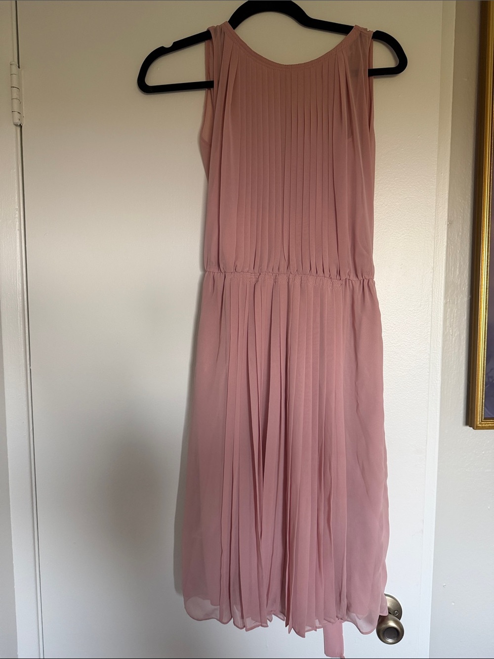 Diane Von Furstenberg Dusty Rose Pleated Sleeveless Midi Dress
